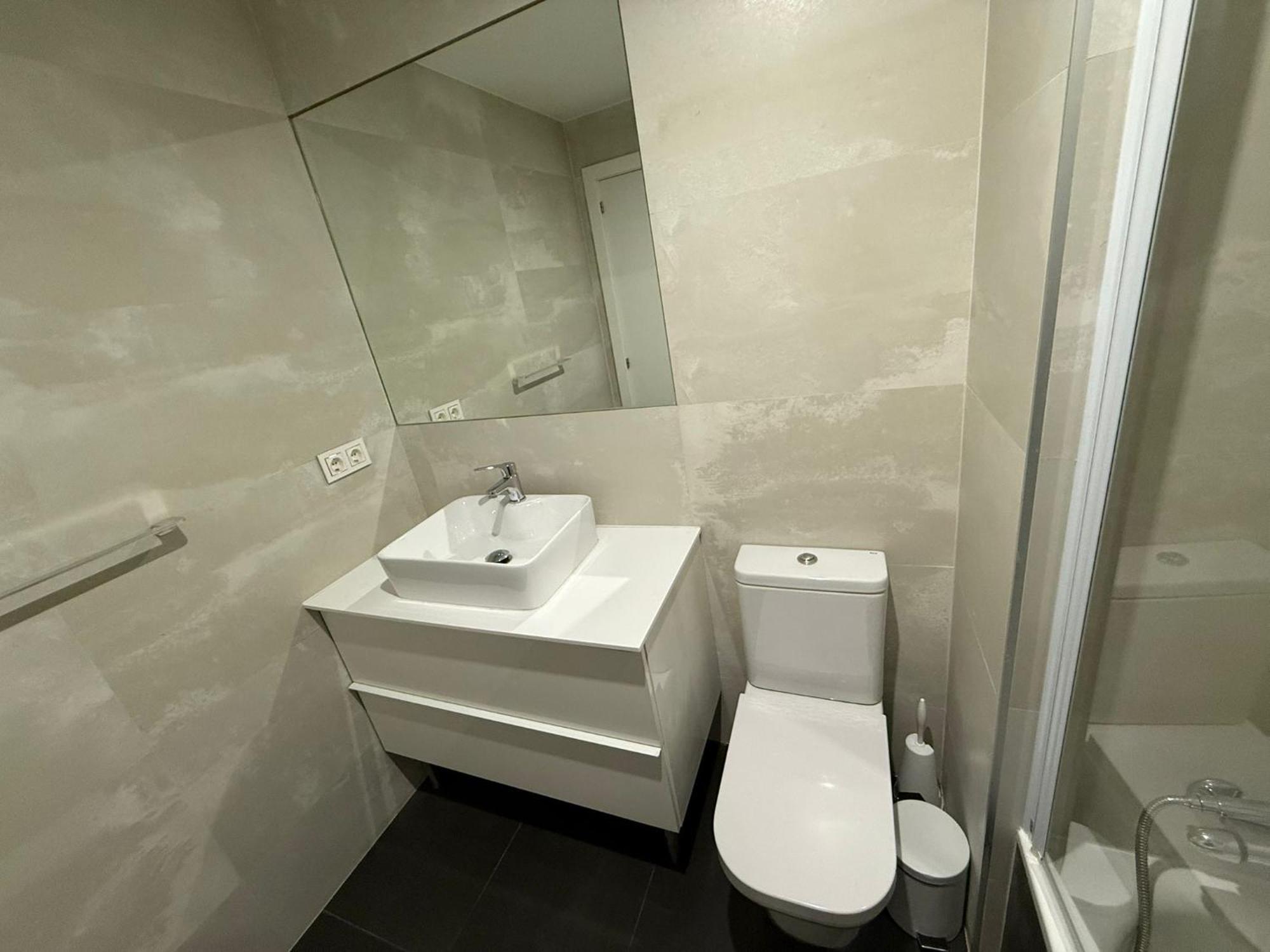 To Room Madrid Castellana Exterior foto
