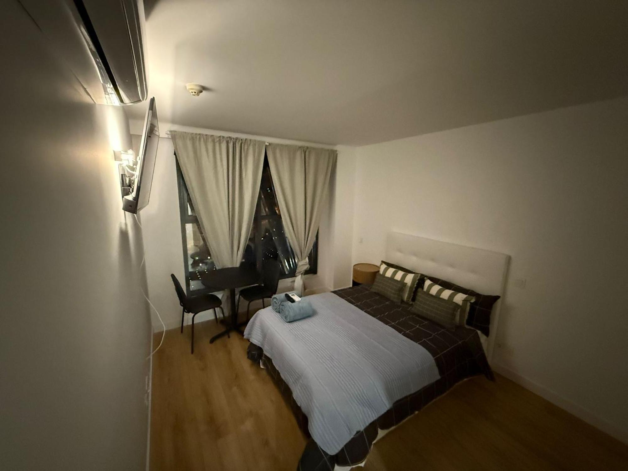 To Room Madrid Castellana Exterior foto