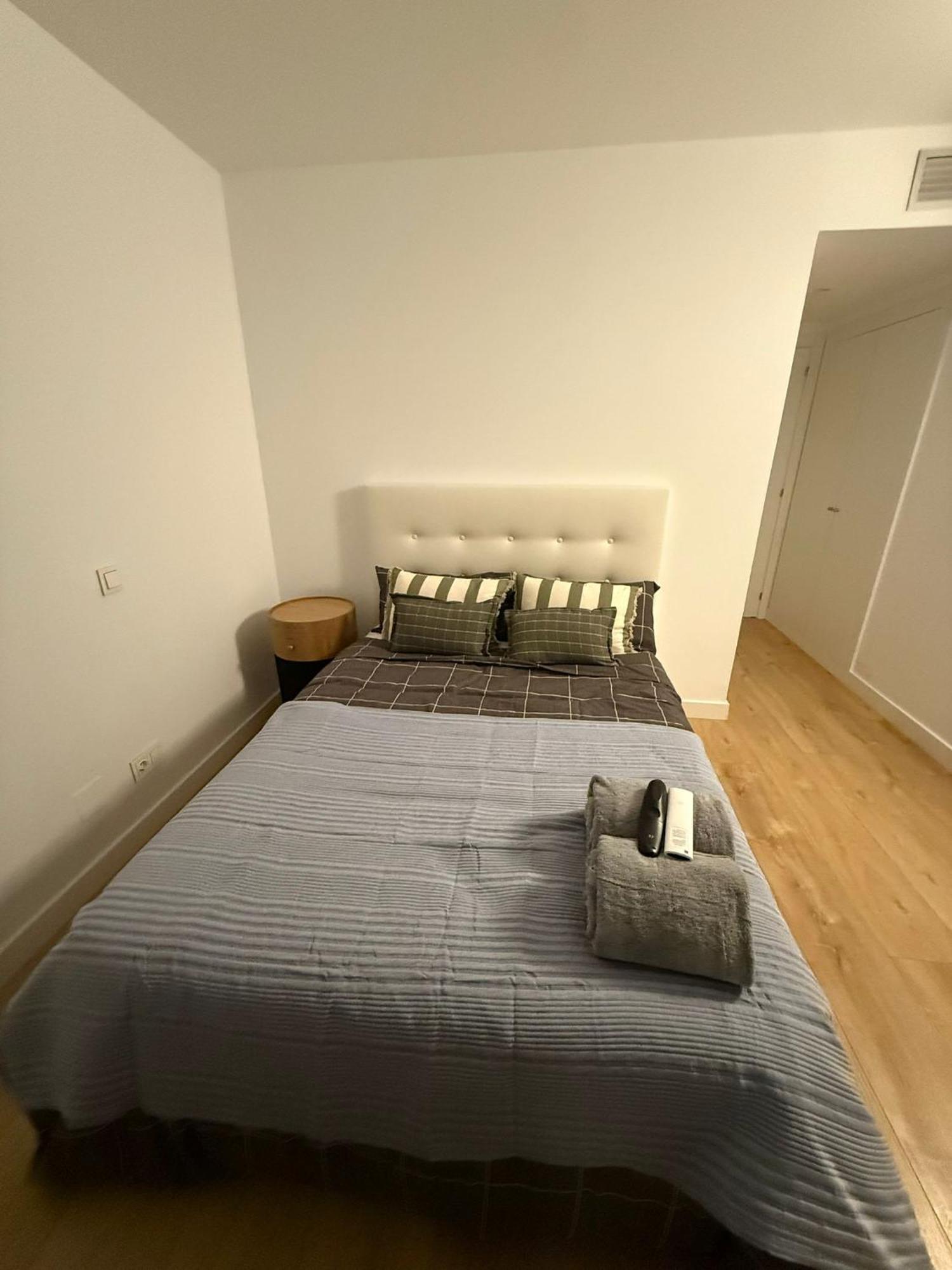 To Room Madrid Castellana Exterior foto